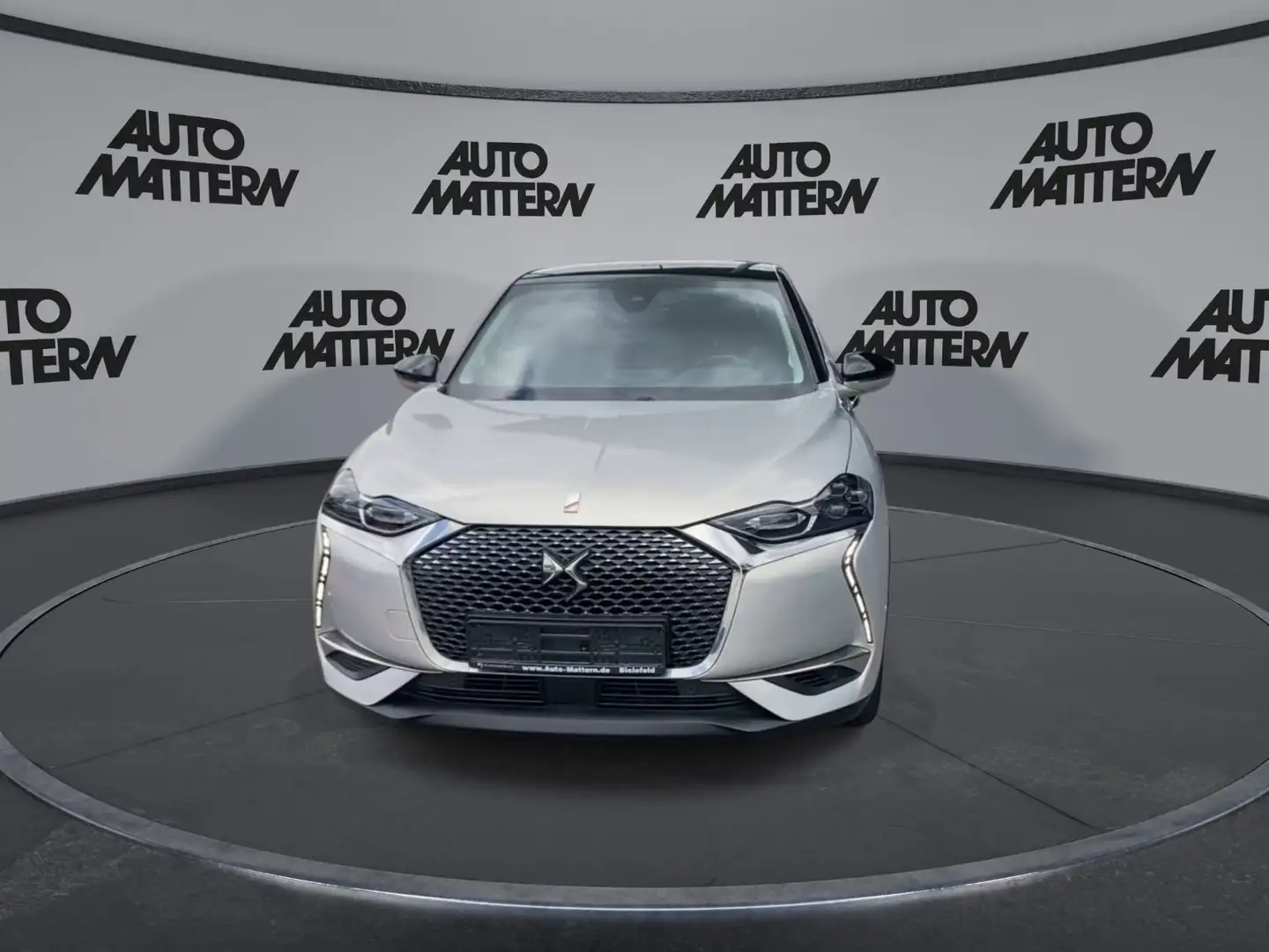 DS Automobiles DS 3 3 Crossback E-Tense Elektromotor E-Tense Riv Grau - 2