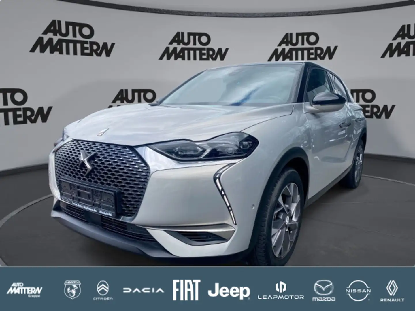 DS Automobiles DS 3 3 Crossback E-Tense Elektromotor E-Tense Riv Grau - 1