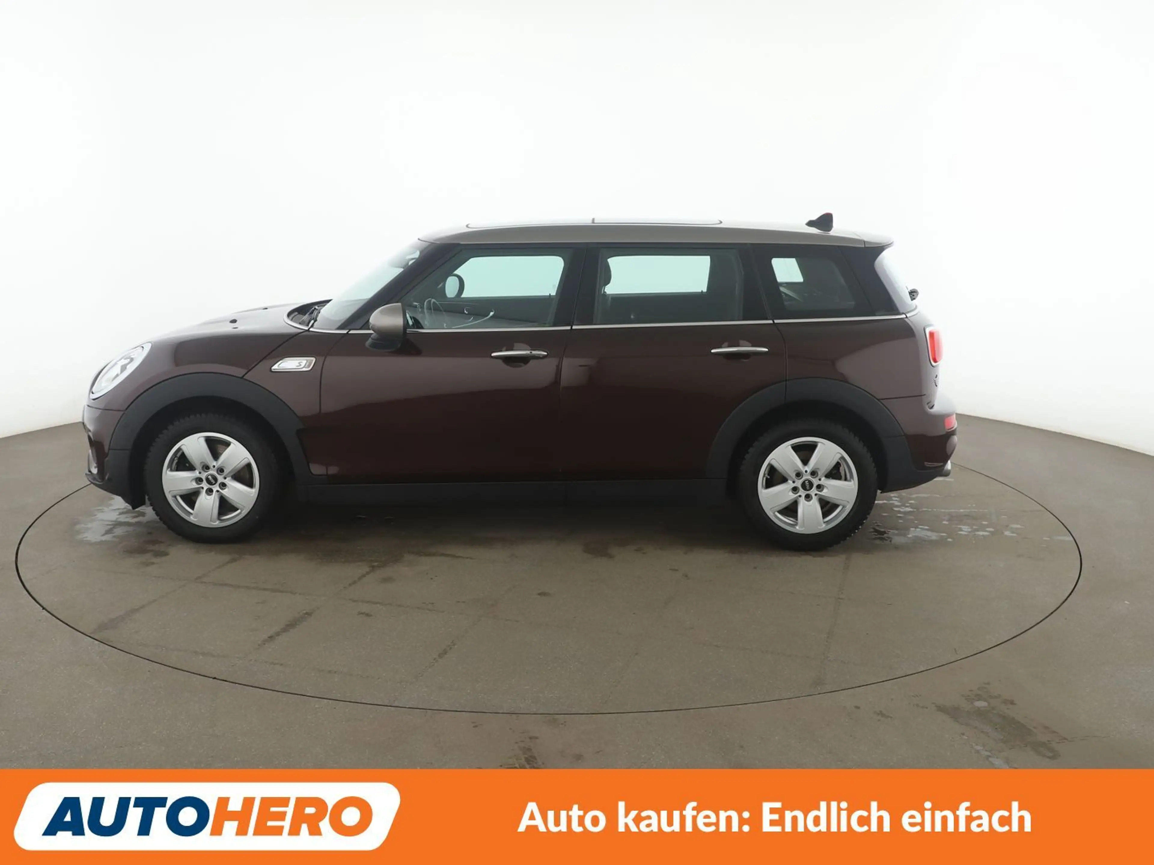 MINI Cooper S Clubman Cooper S*NAVI*TEMPO*PDC*SHZ*PANO*ALU* — photo 3