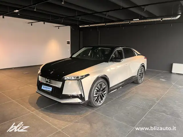 DS Automobiles DS 9 etoile fwd