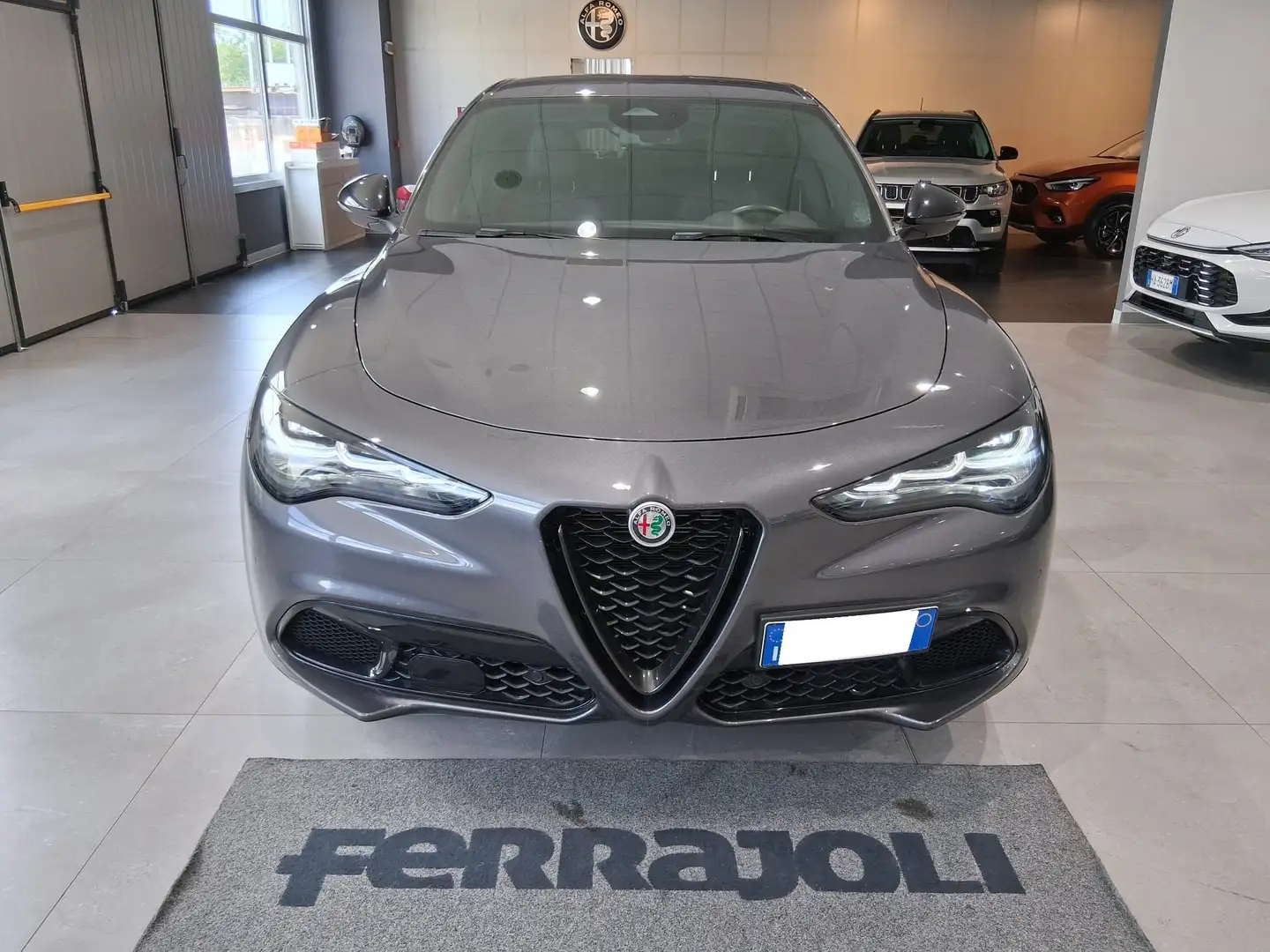 Alfa Romeo Stelvio Stelvio 2023 2.2 t Veloce Q4 210cv auto Grigio - 2