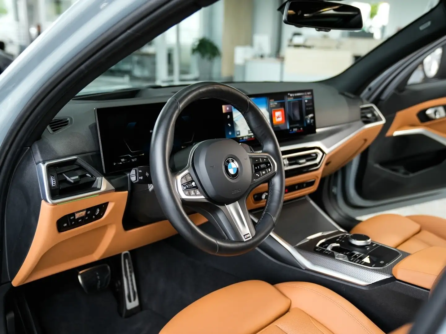 BMW 320 320d xDrive Touring M Sport Panorama ACC HUD Gris - 2