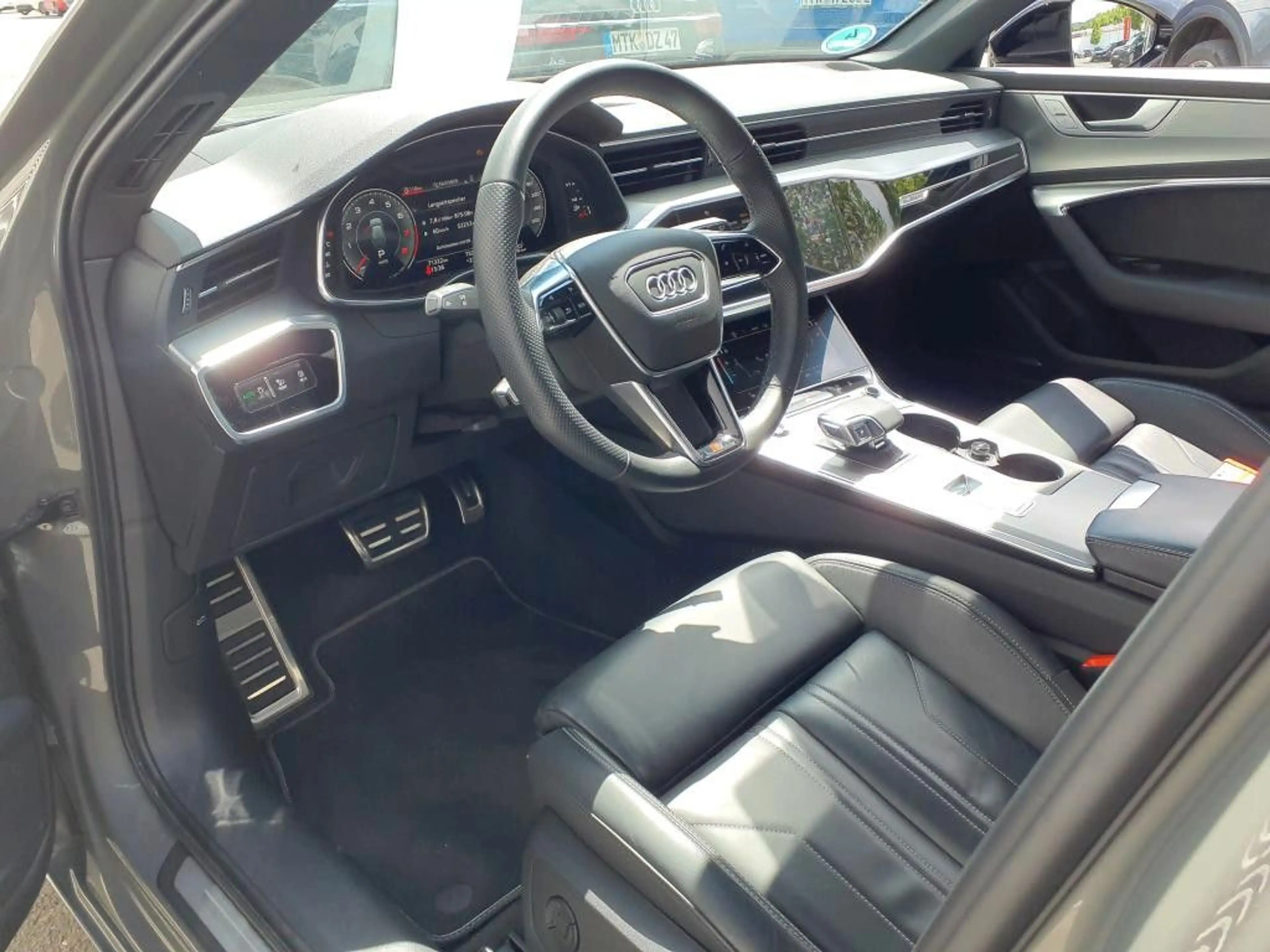 Audi A6 45 TFSI quattro sport/LED/AHK/PANO/STANDH/360 — photo 6