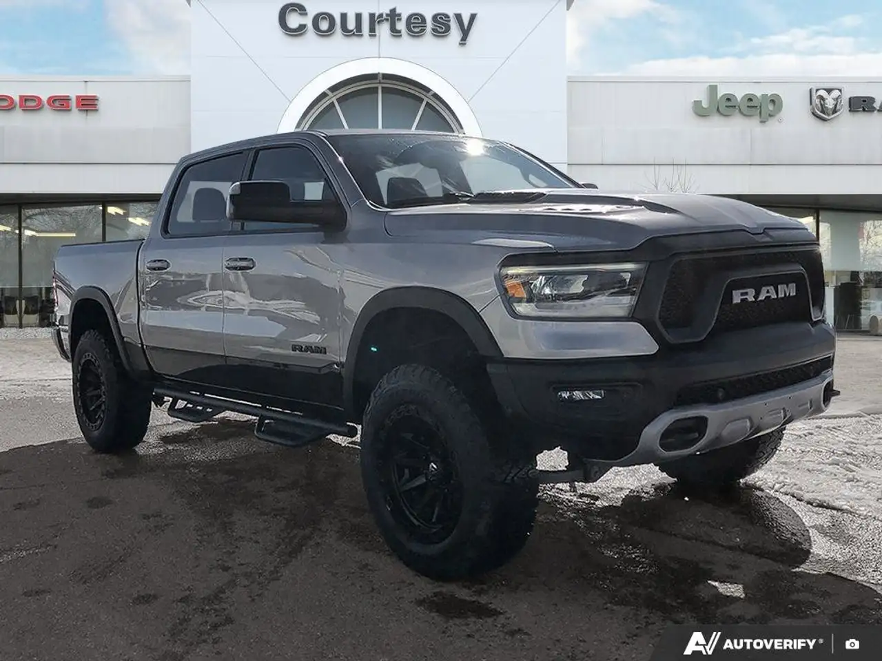 RAM 1500 снимка RAM 1500