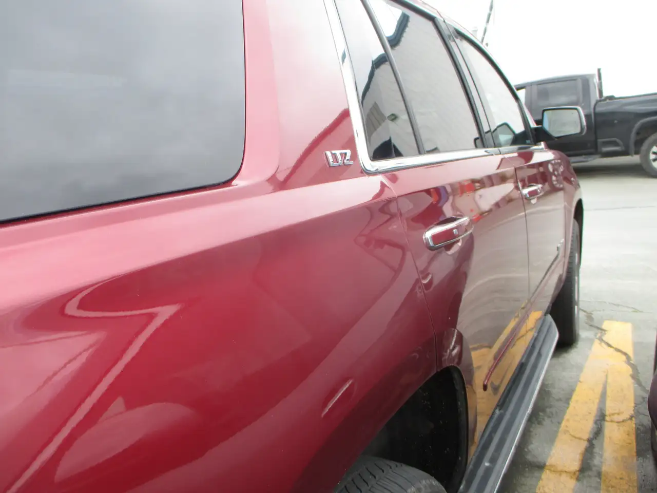 Chevrolet Tahoe photo Chevrolet Tahoe