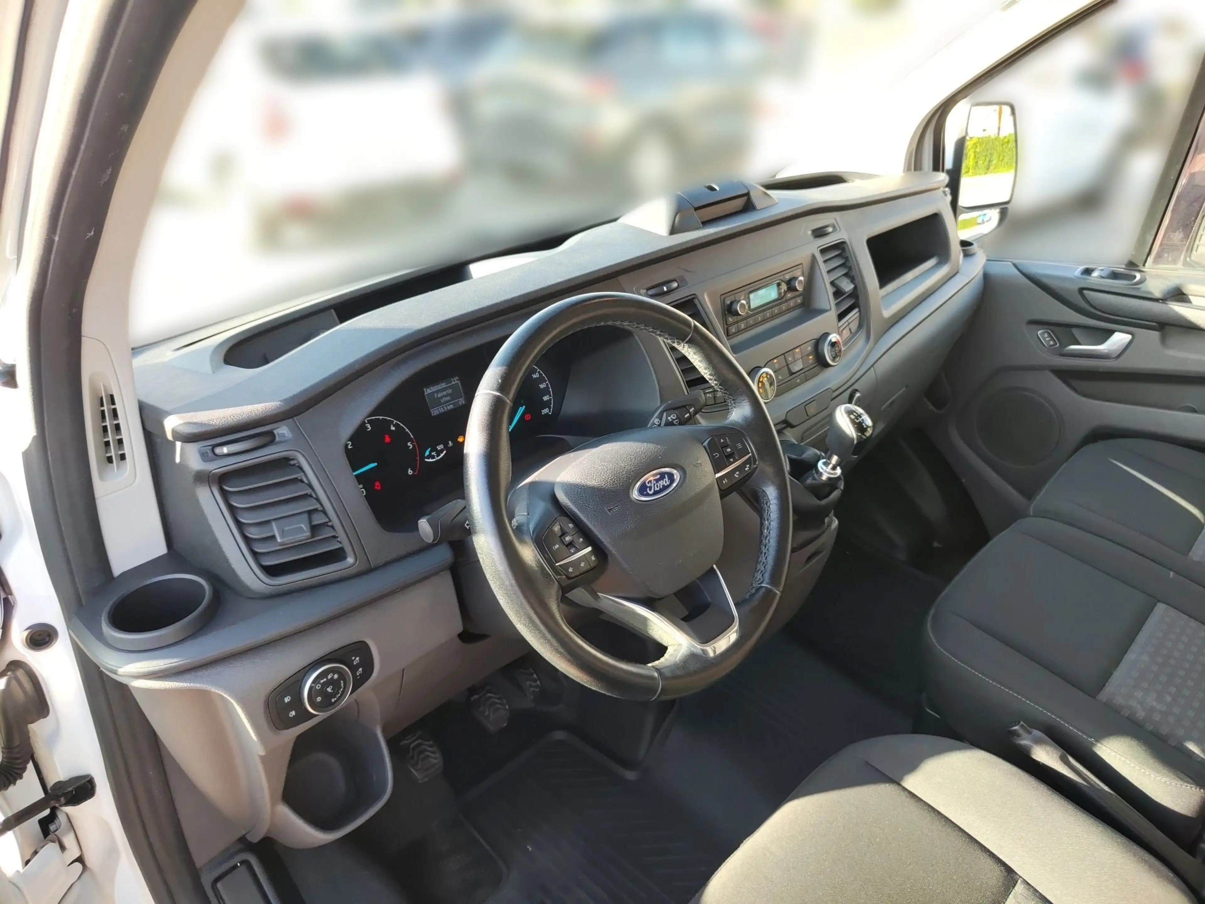Ford Transit Custom KW 2.0 300 L1 Trend — photo 12