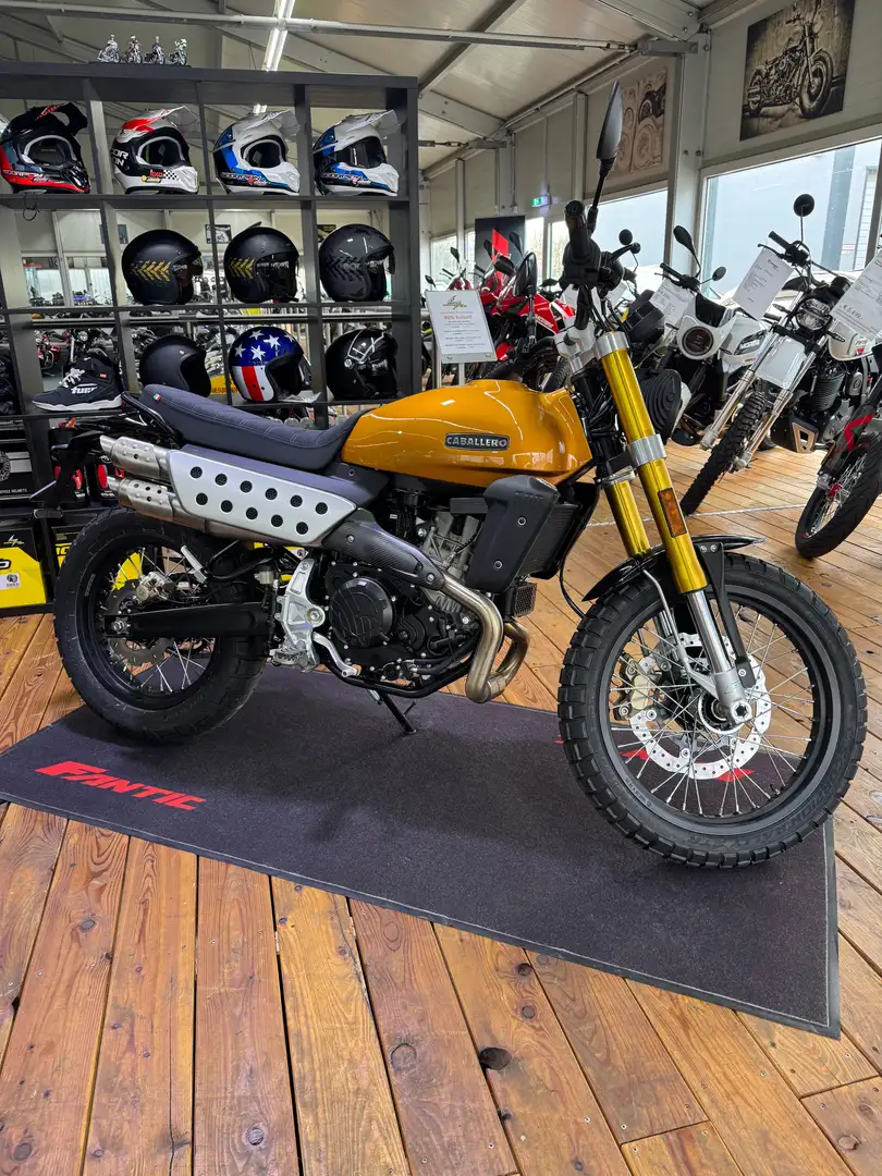 Fantic Caballero 500 Scrambler Deluxe Modell 2025 Bronze - 1