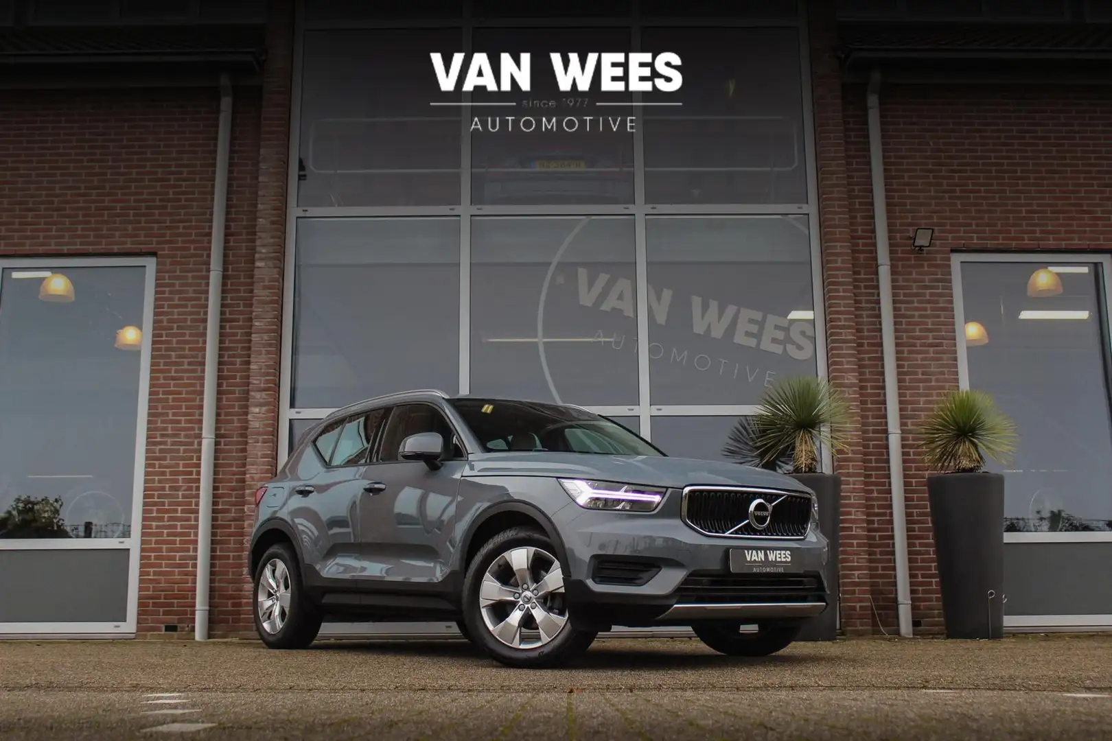 Volvo XC40 1.5 T3 Momentum Pro | NL auto | 2e eigenaar | BTW Grau - 1