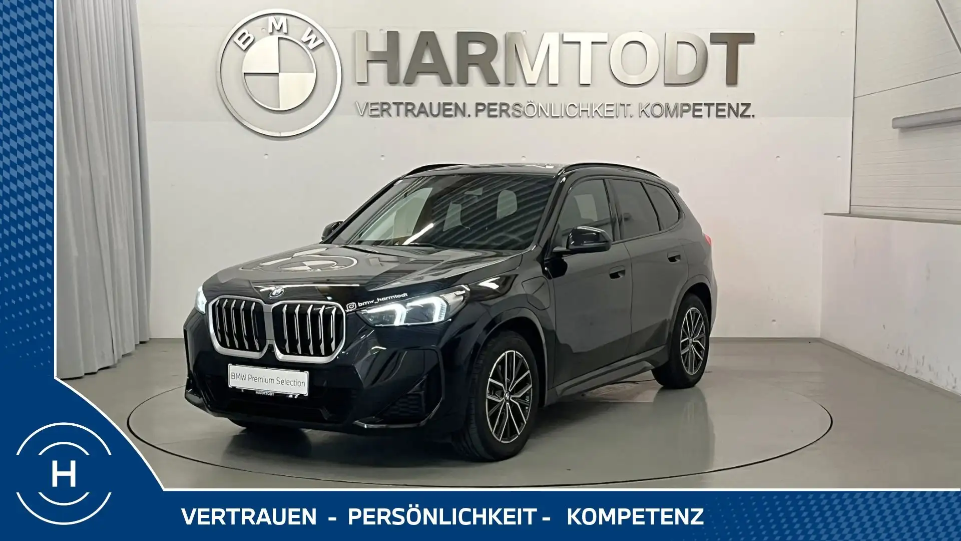 BMW X1 xDrive25e *M-Sportpaket / Innovationspaket / AHV* Schwarz - 1