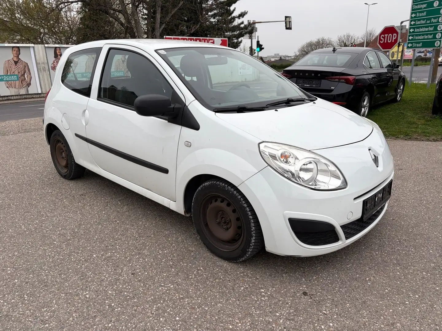 Renault Twingo 1,2 Trend Weiß - 1