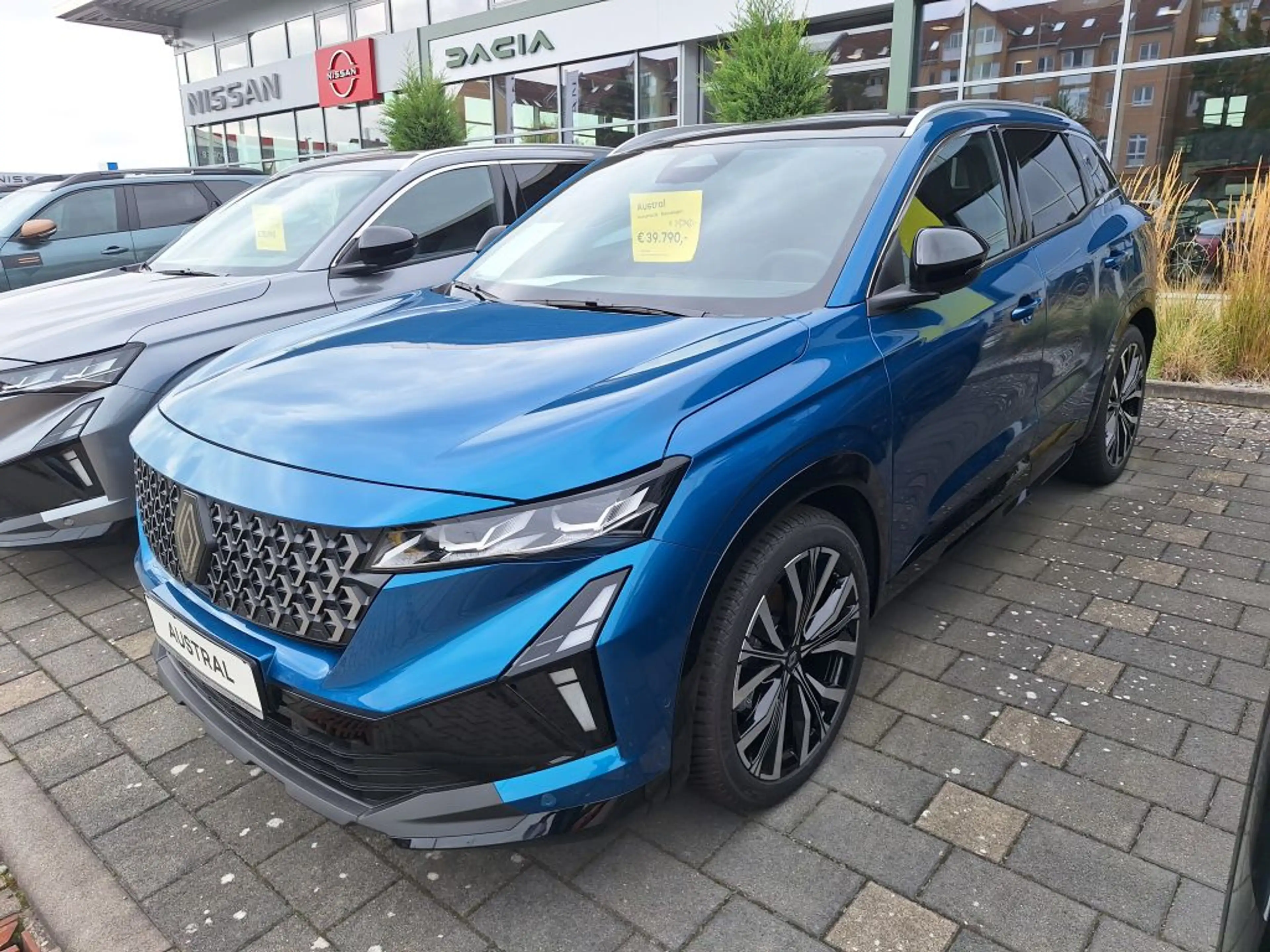 Renault Austral E-Tech Full Hybrid 200 Techno — photo 3