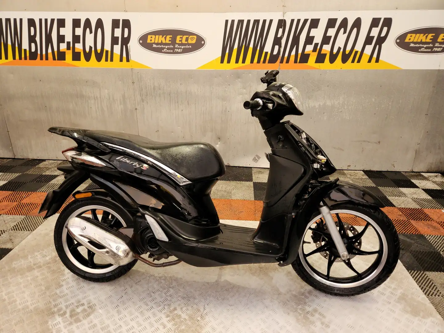 Piaggio Liberty 50 Noir - 1