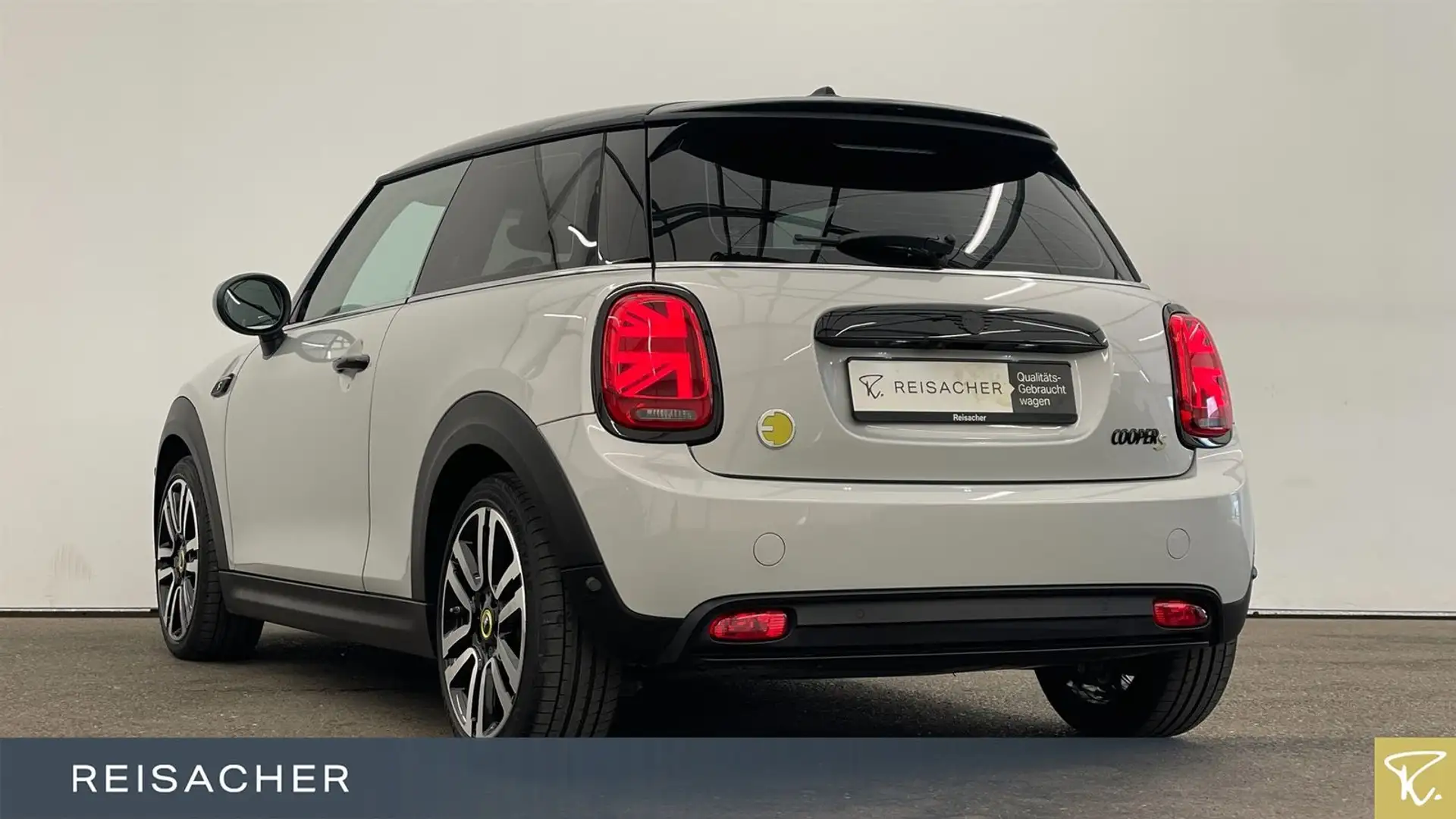 MINI Cooper SE ClassicTrim LED RFK PDC SHZ Navi 17"LM Grau - 2