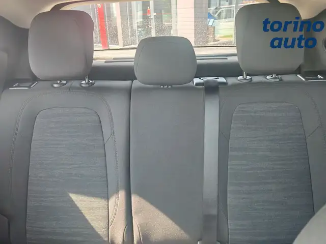 Jeep Avenger view 20