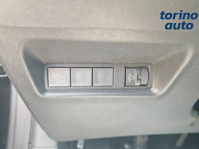 Jeep Avenger view 12