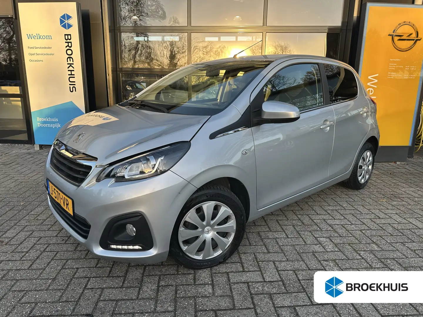 Peugeot 108 1.0 e-VTi Active | BLUETOOTH TELEFOONVERBINDING| D Gris - 1