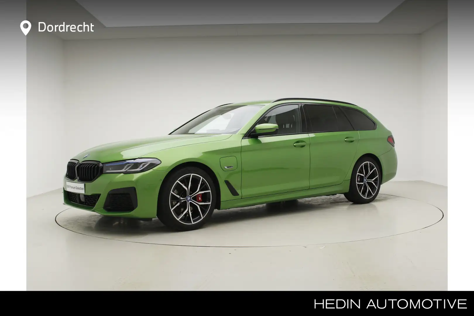 BMW 530 5-serie Touring 530e M-Sport Pro | Special Request Green - 1