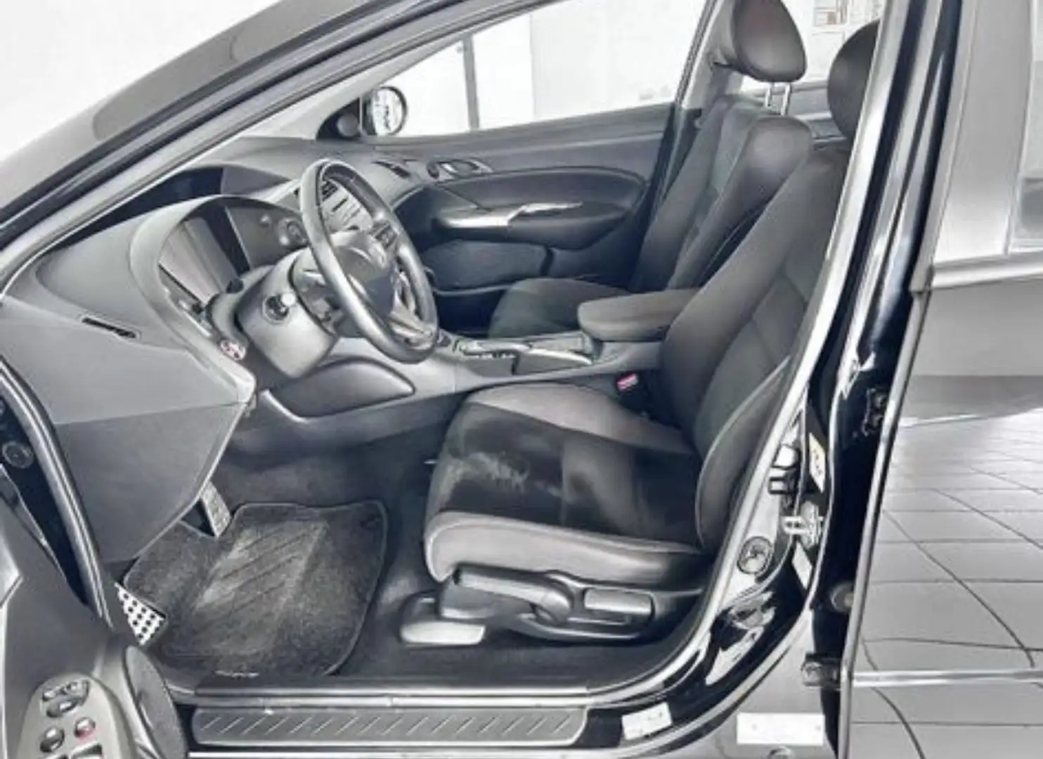Honda Civic 1.4 i-VTEC - 2