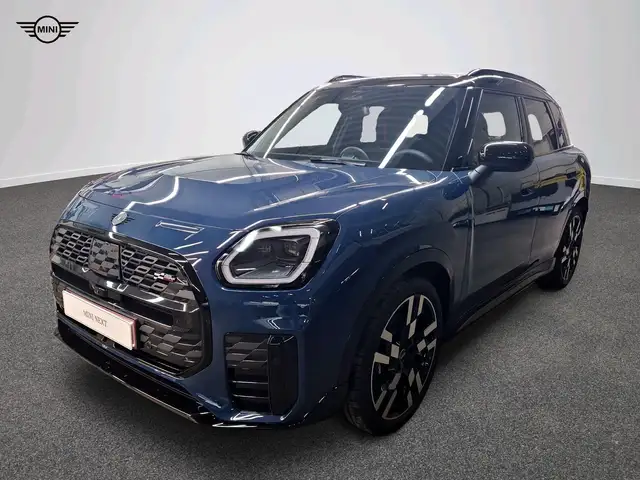 MINI Countryman C John Cooper Works Trim