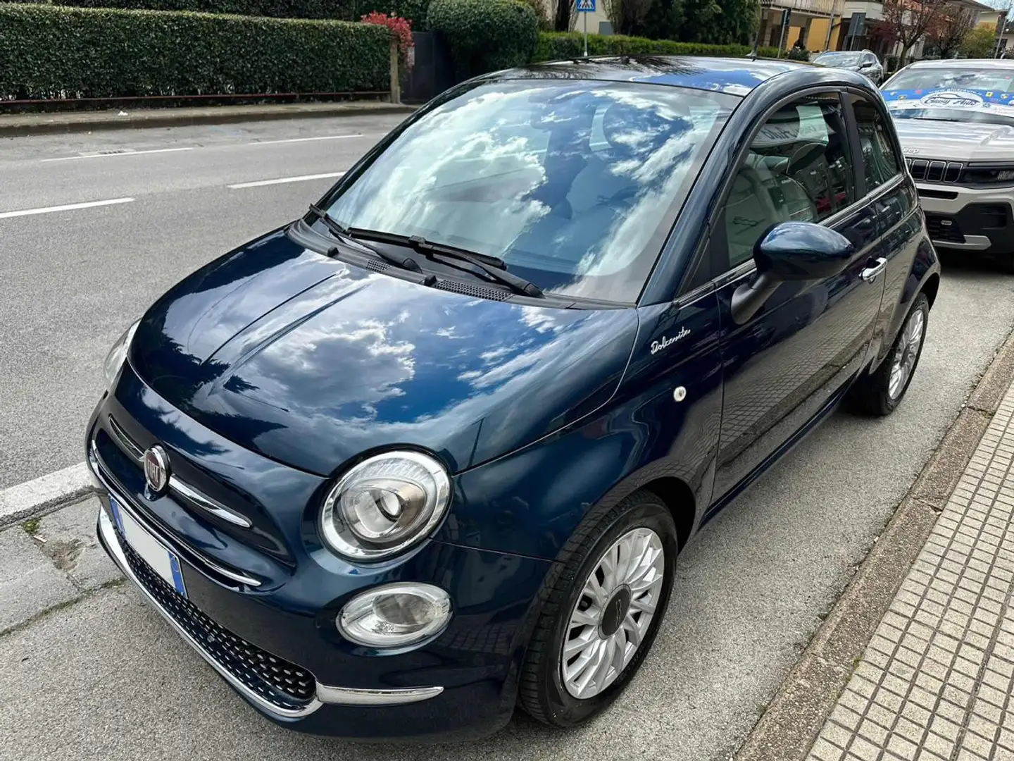 Fiat 500 1.0 Hybrid Dolcevita Blau - 1