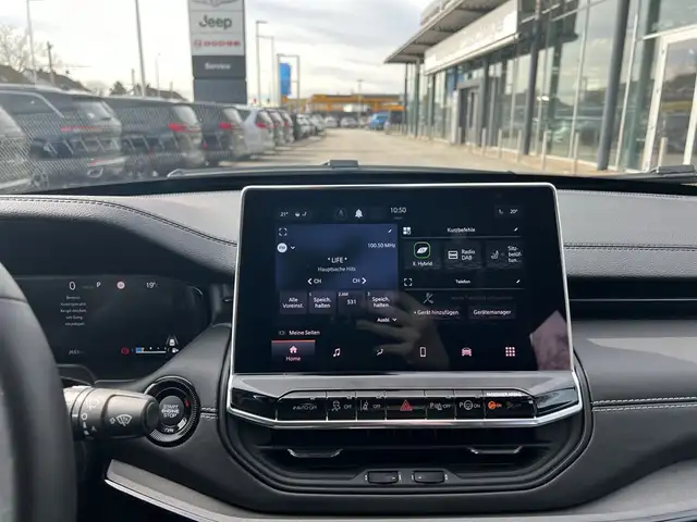 Jeep Compass view 8