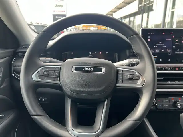 Jeep Compass view 10