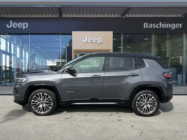 Jeep Compass view 13