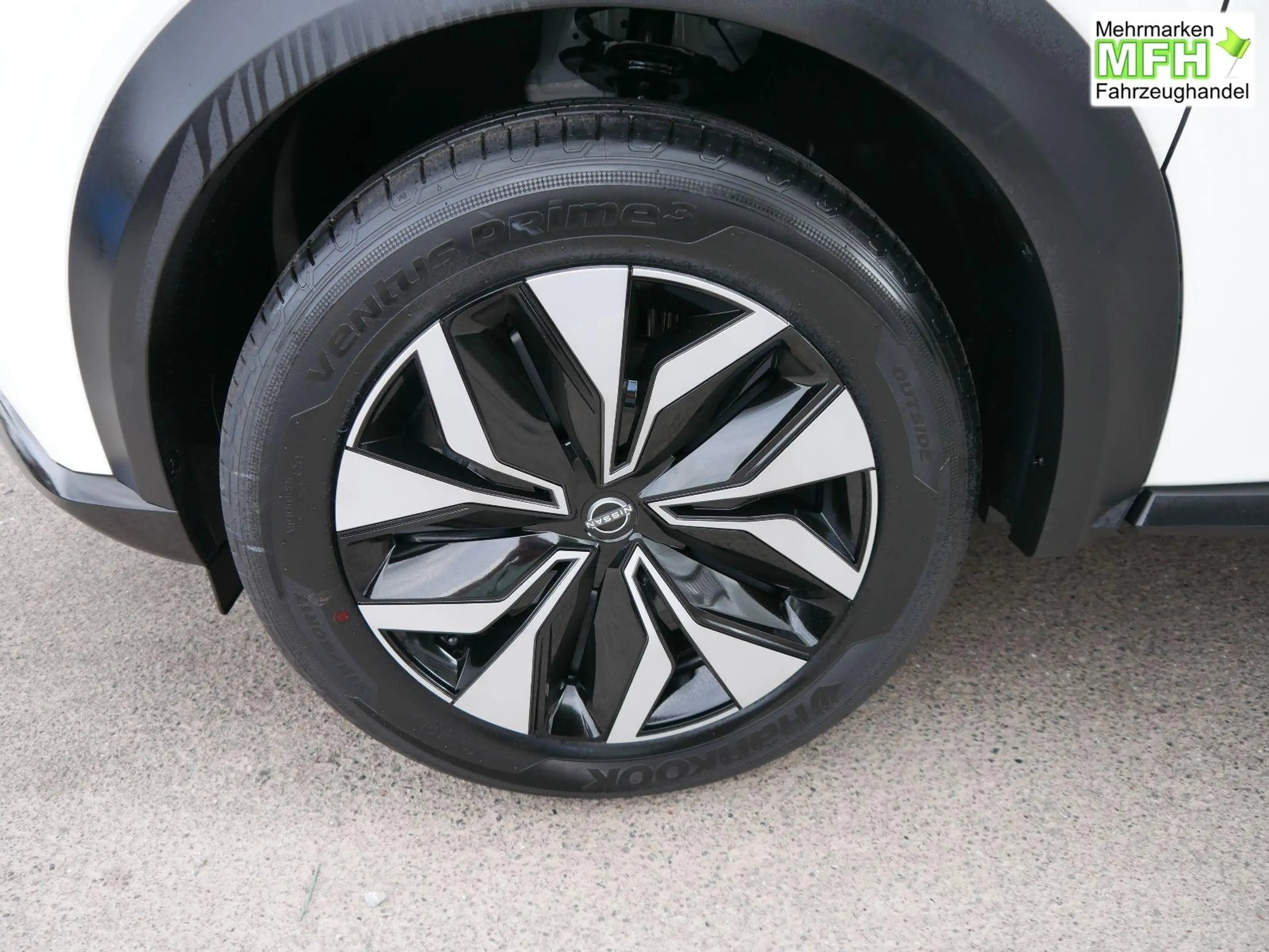 Nissan Juke Acenta 1.0 DIG-T Acenta*NAVI-ÜBER-SMARTLINK*TEM... — photo 4