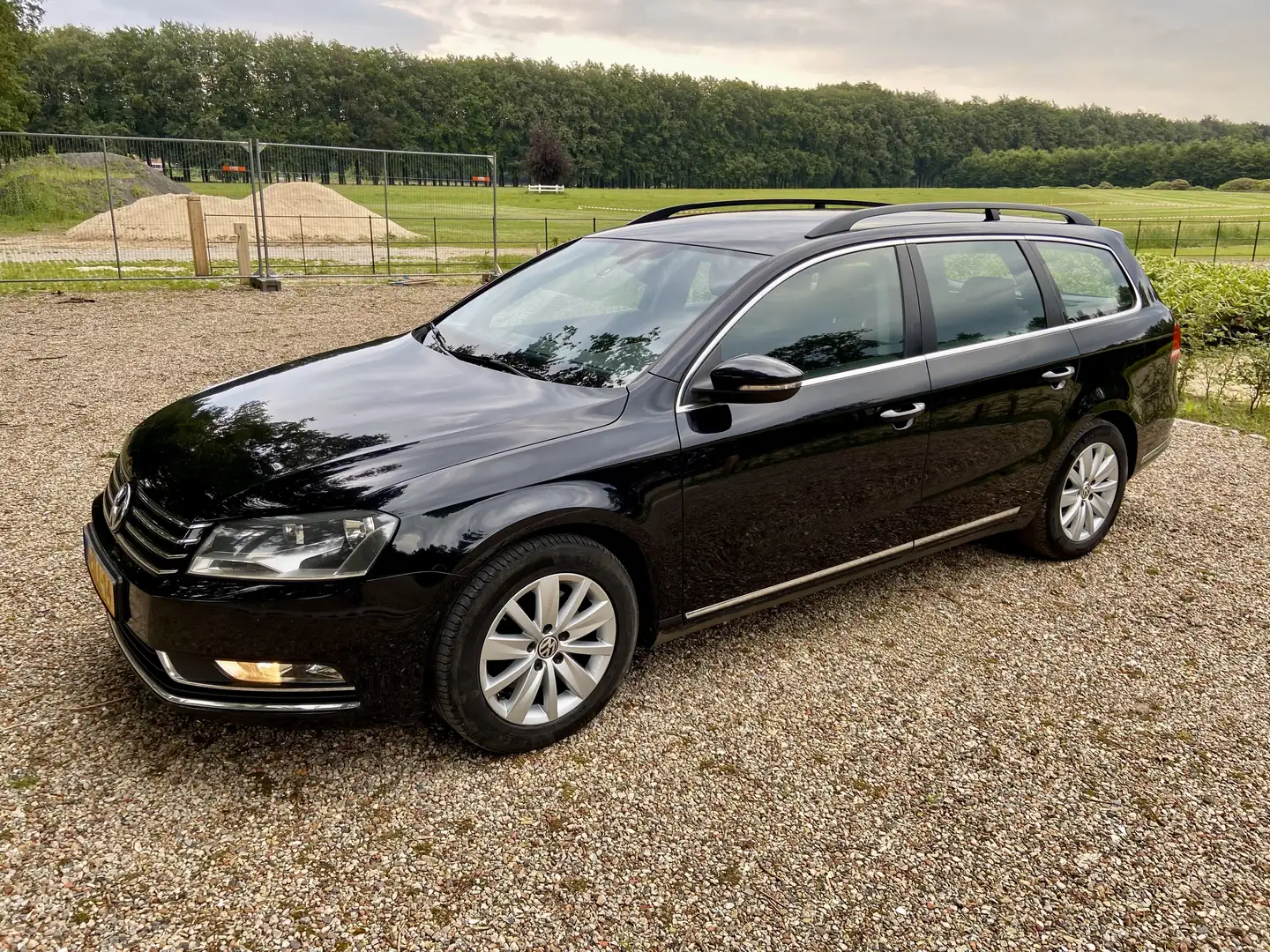 Volkswagen Passat Passat 2.0 TDI Comfl. BlM Zwart - 1