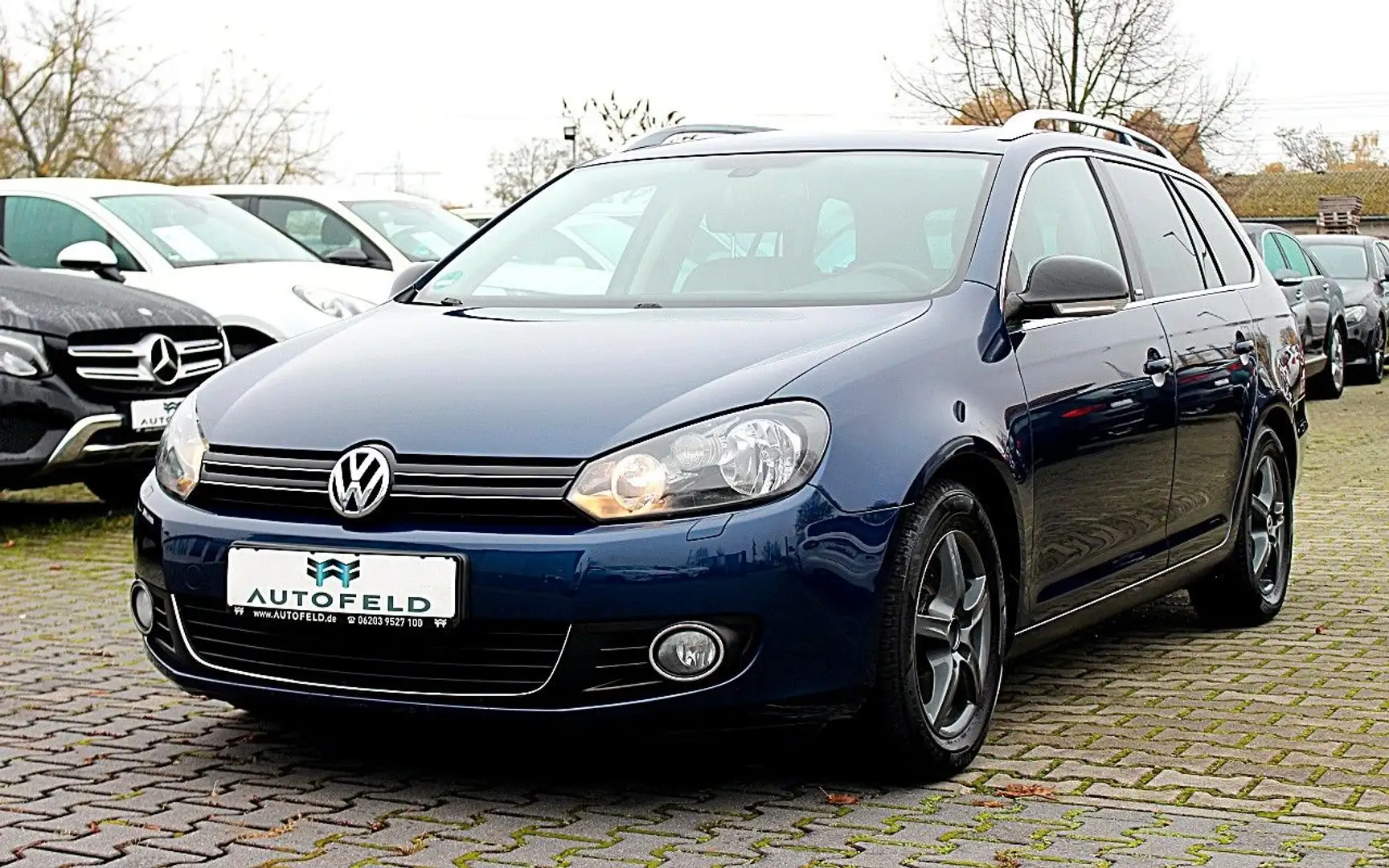 Volkswagen Golf 6 Variant 1.2 TSI Style/VOLL SHEFT/PANO/SHZ Blau - 1
