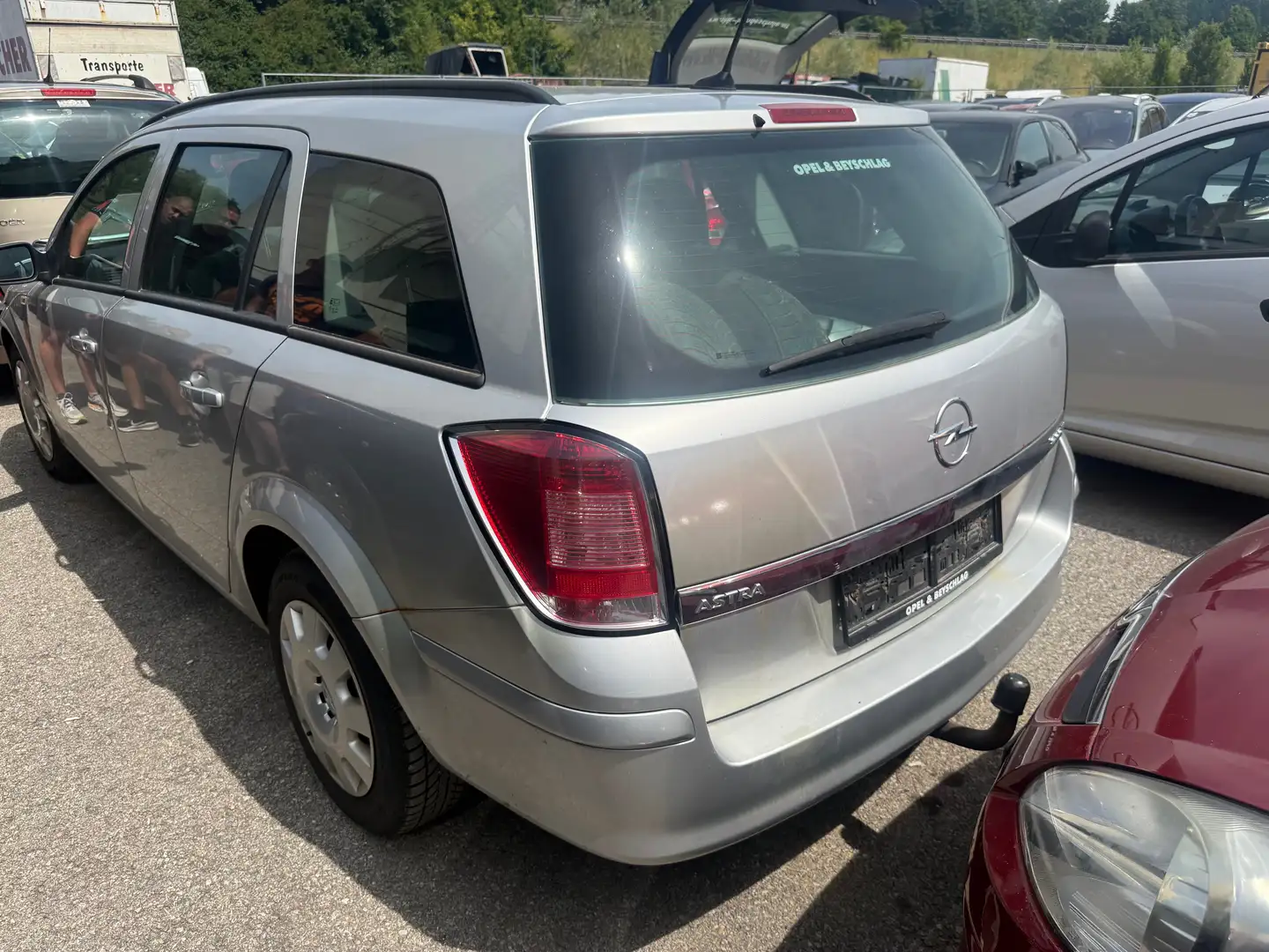 Opel Astra 1,9 CDTI Caravan Cosmo Aut. Silber - 2