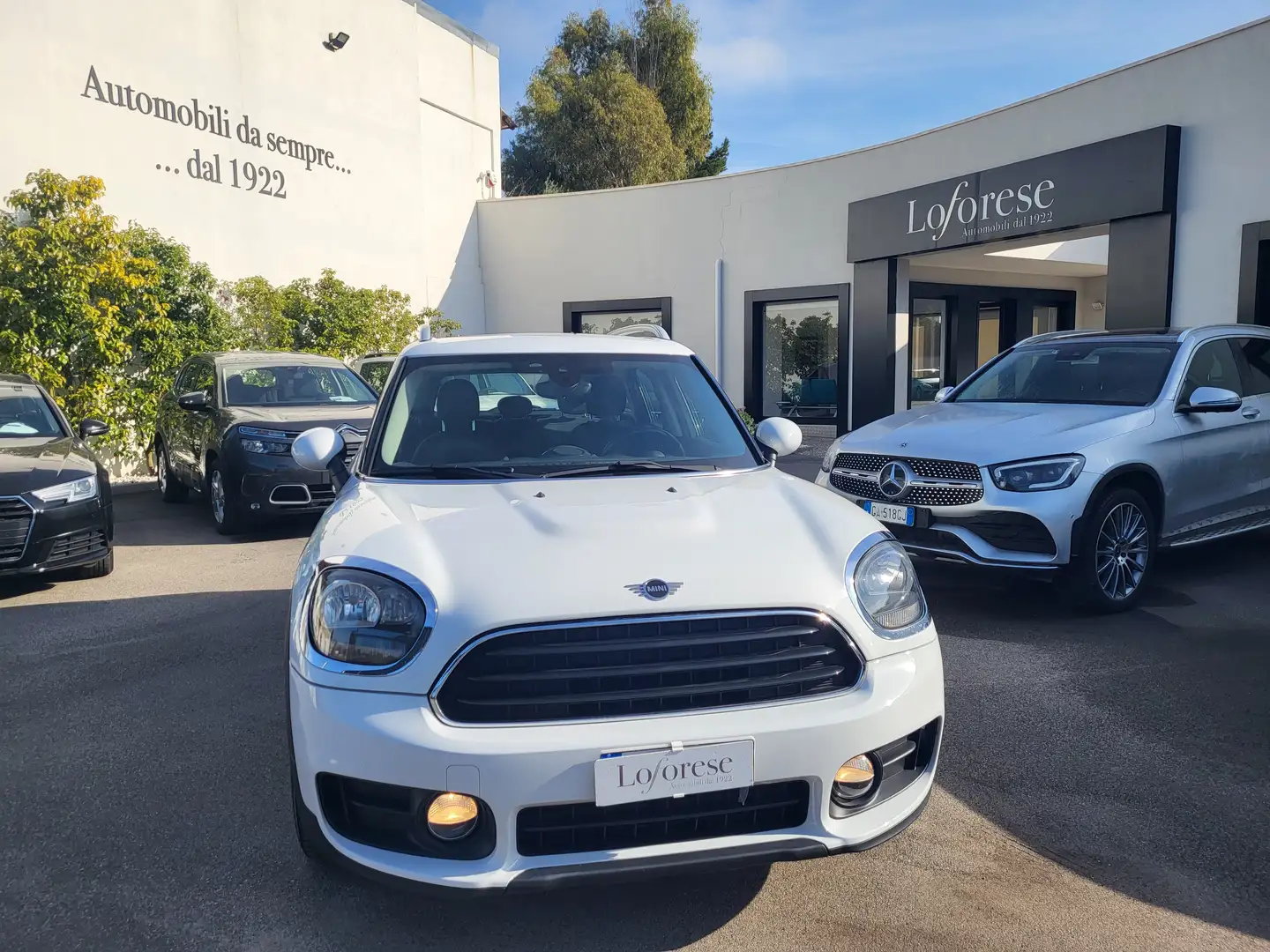 MINI One D Countryman 1.5 Business auto 7m Alb - 1