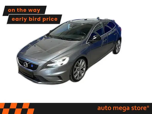 Volvo V40 D4 Momentum R Design Paket Aut. RFK/ACC/LED