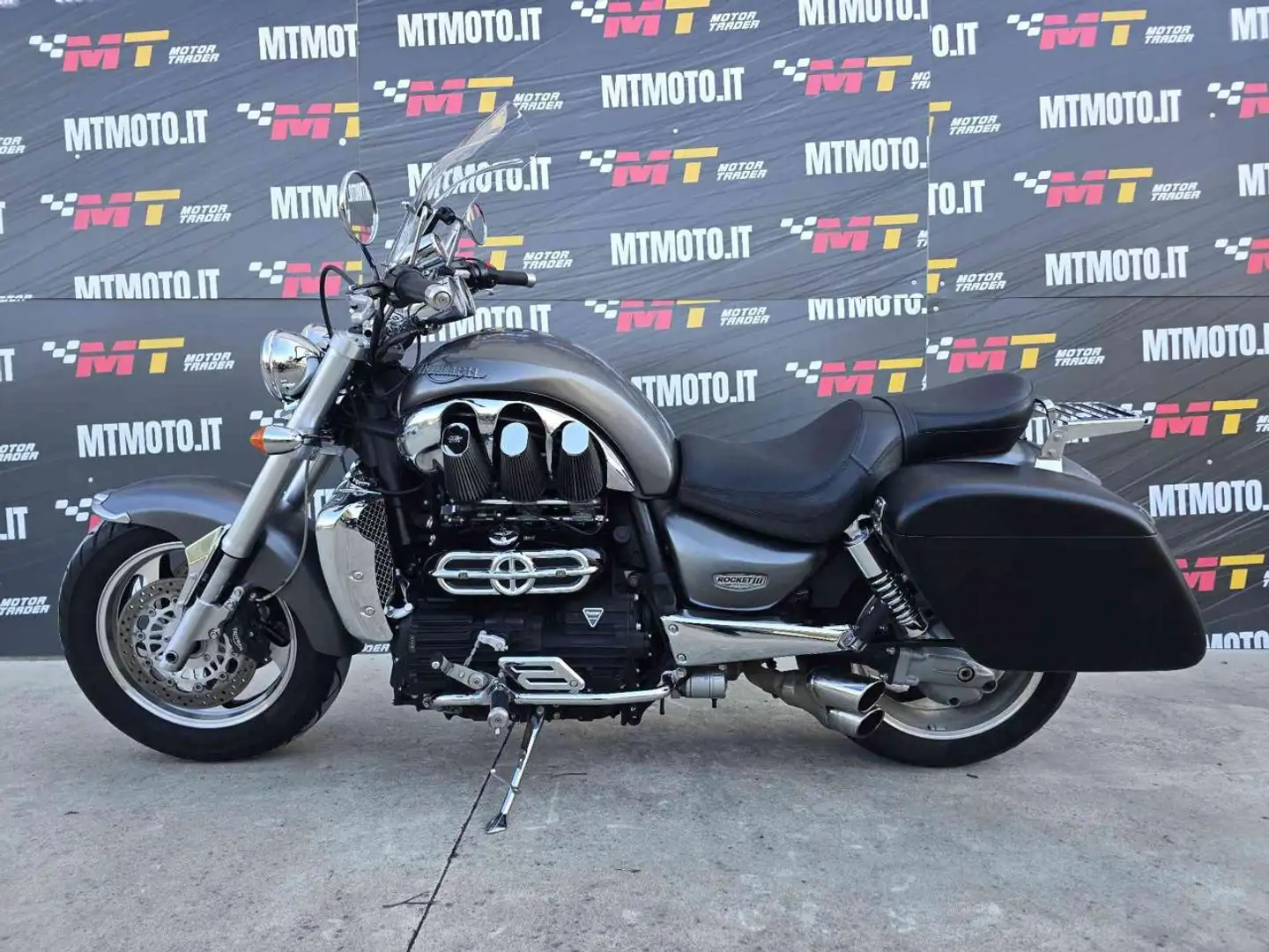 Triumph Rocket III Classic 2300 Video 360 Grigio - 2