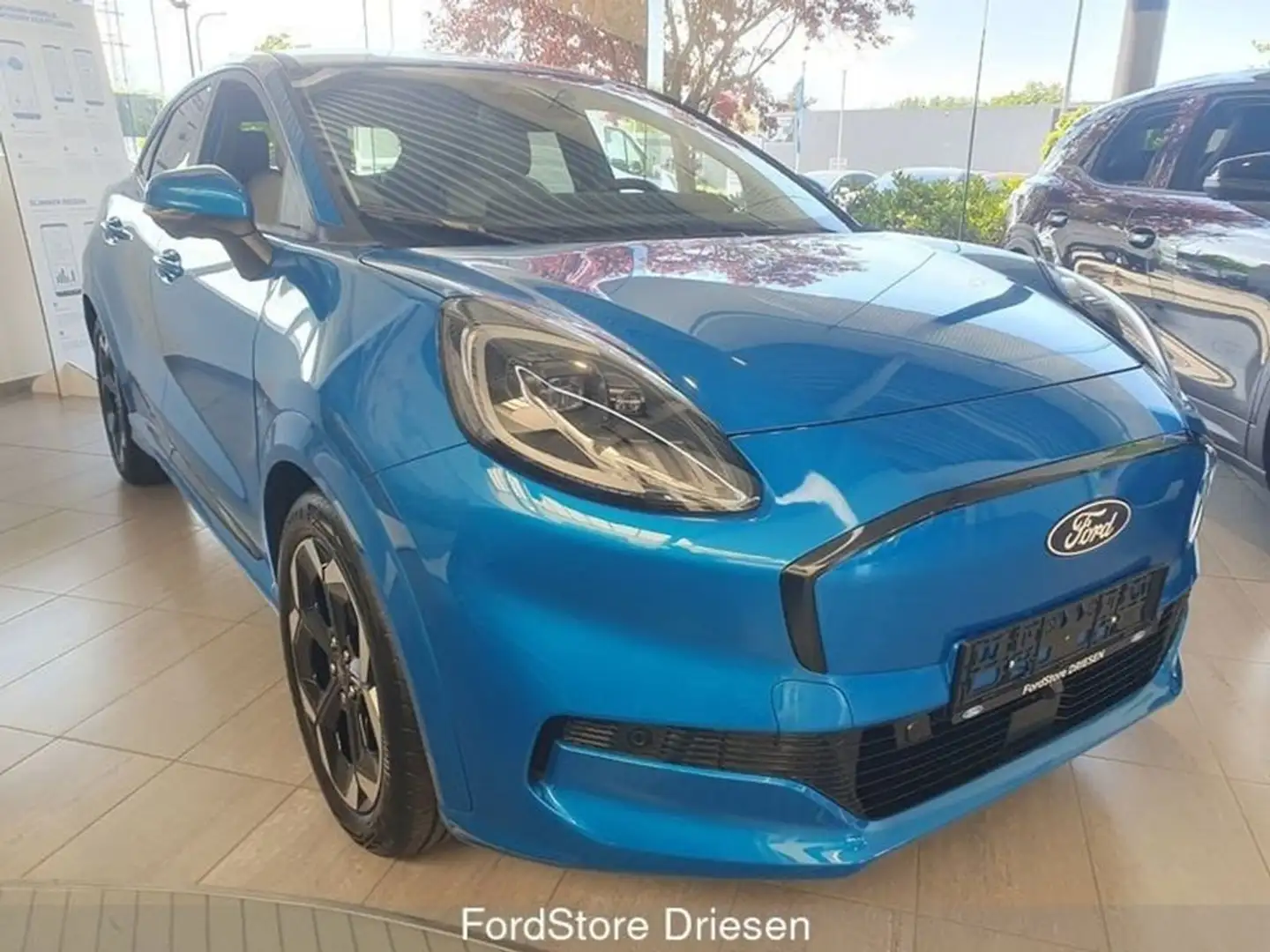 Ford Puma 43,6 kWh Gen-E Premium Bleu - 2