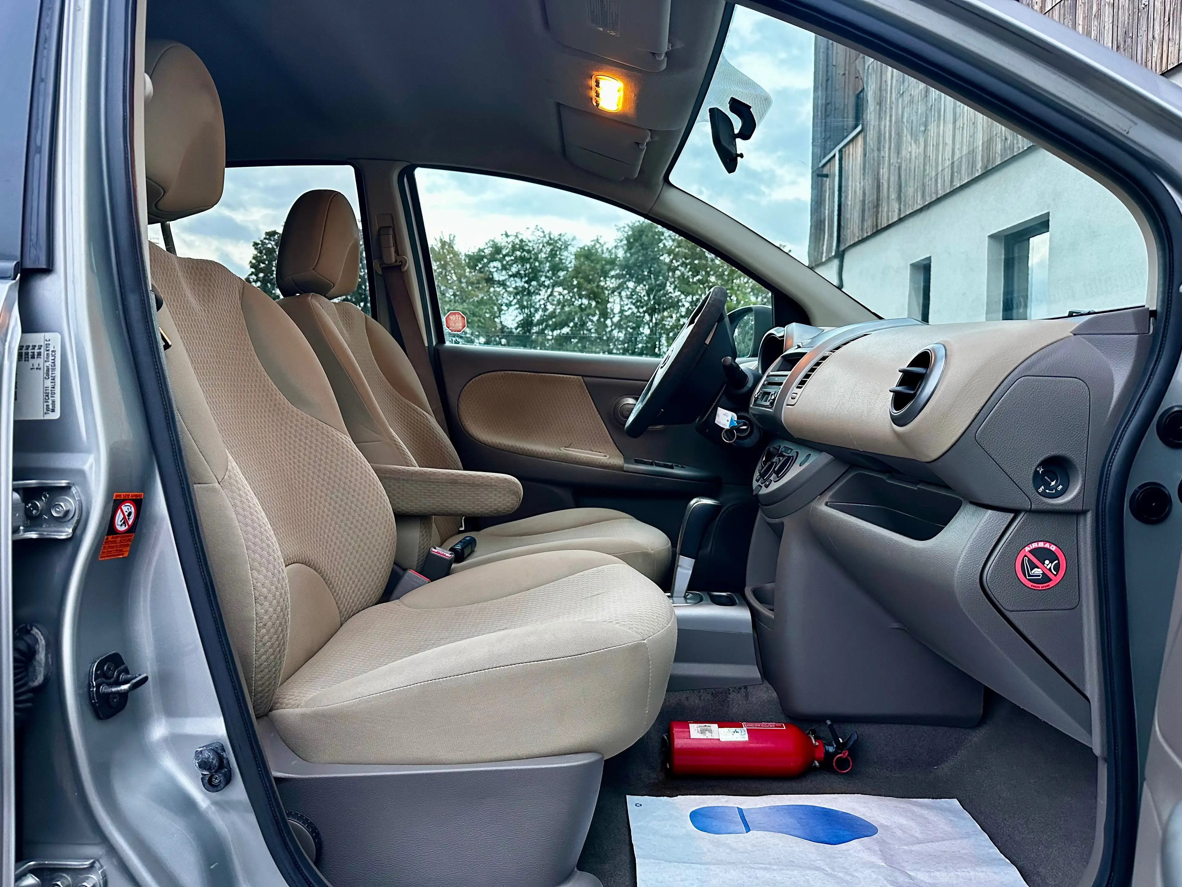 Nissan Note NISSAN NOTE 1.6 ACENTA AUTOMATIQUE — ESSENCE FAIBLE KILOMÉTRAGE — photo 13