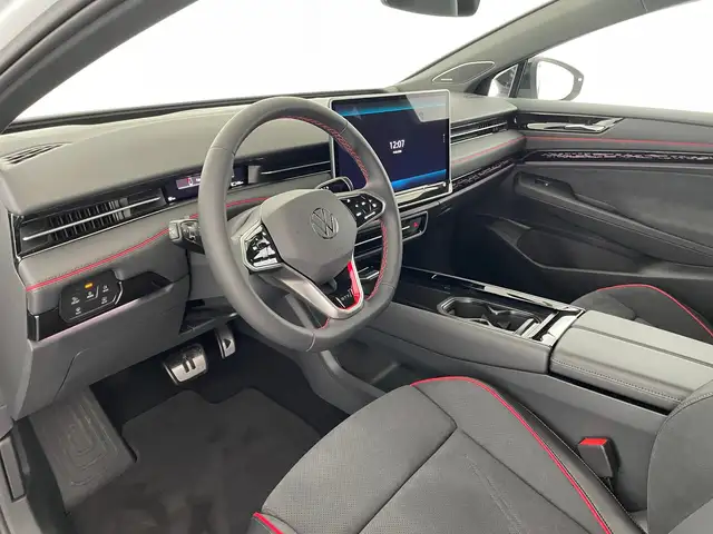 Volkswagen ID.7 view 8