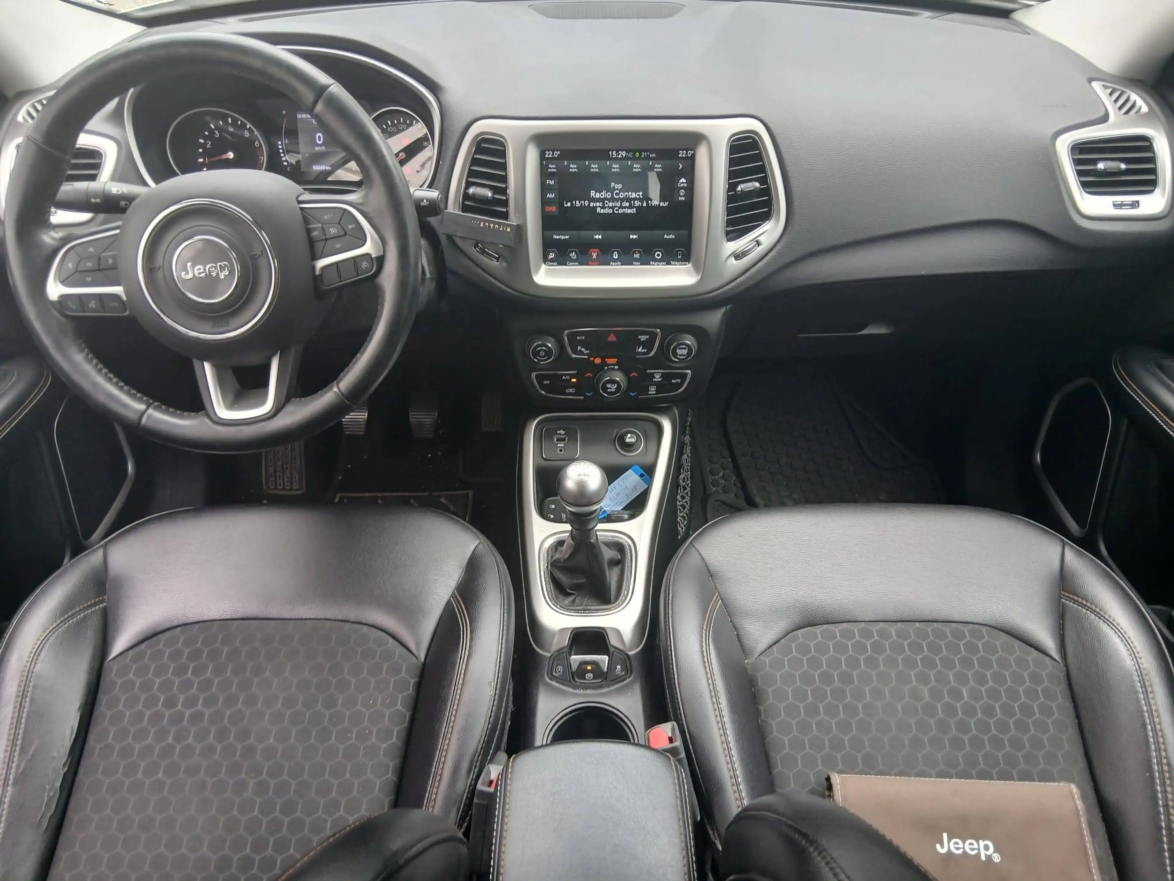 Jeep Compass Compass 1.4 Turbo 4x2 Longitude * CAMERA * AIRCO * CARPLAY * PARK SENS AV/AR * 240x60 MOIS — photo 6