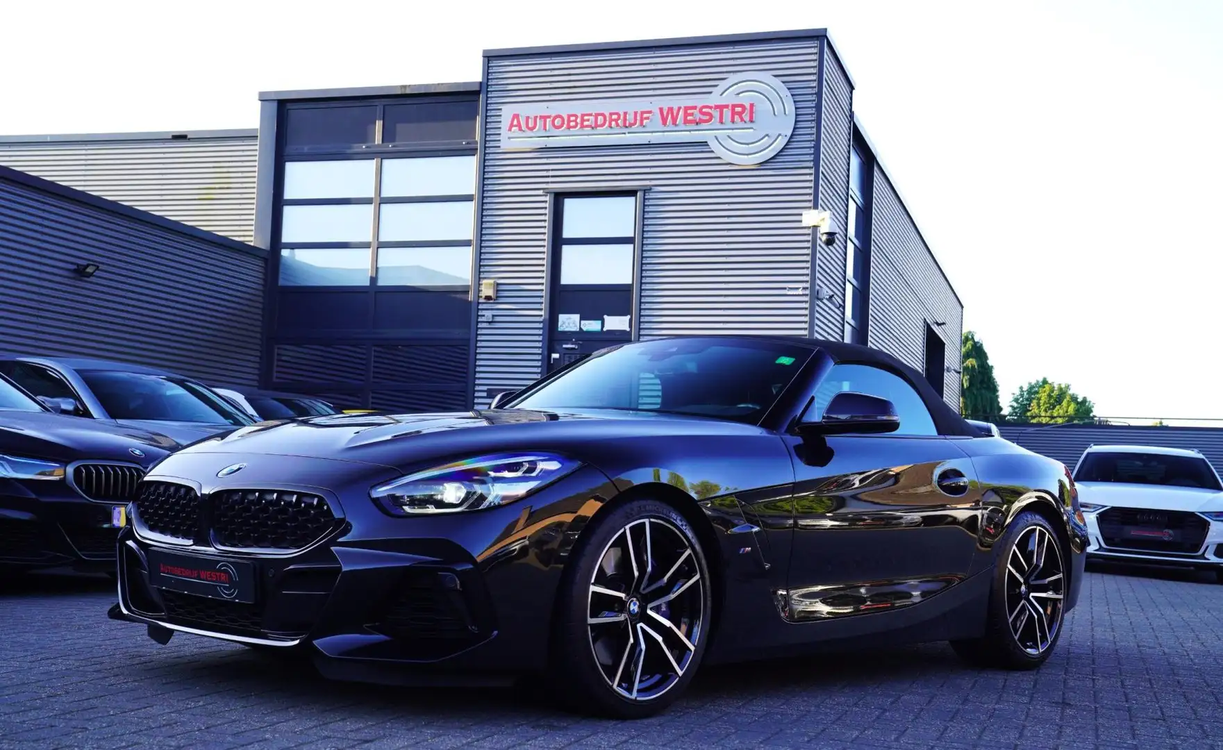 BMW Z4 Roadster M40i High Executive Edition | Harman/Kard Zwart - 1