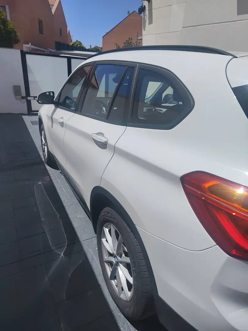 BMW X1 X1 sDrive 18dA Blanco - 2