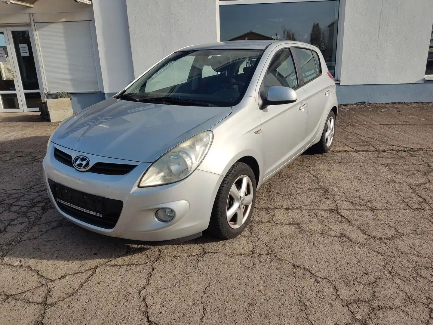 Hyundai i20 Comfort Silber - 2