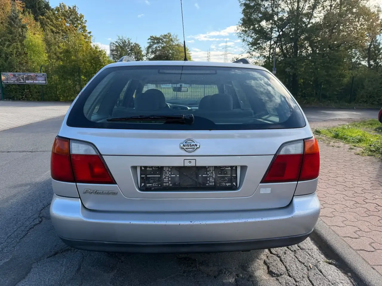 Nissan Primera 1,8/PRIMERA/1.HAND/KLIMAAUT/ALU/TÜV-SERVICE-NEU!, foto 5
