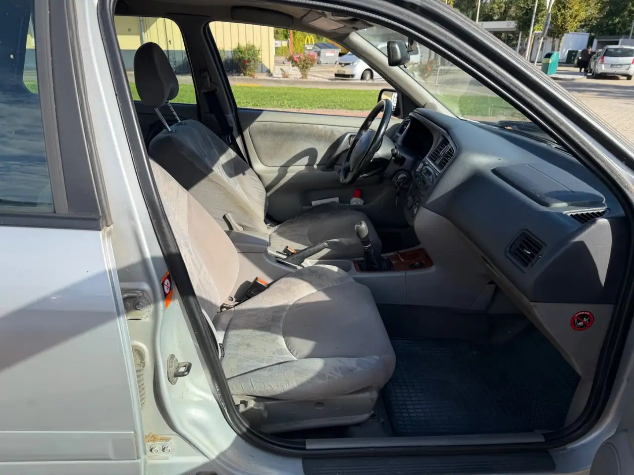 Nissan Primera 1,8/PRIMERA/1.HAND/KLIMAAUT/ALU/TÜV-SERVICE-NEU!, foto 10