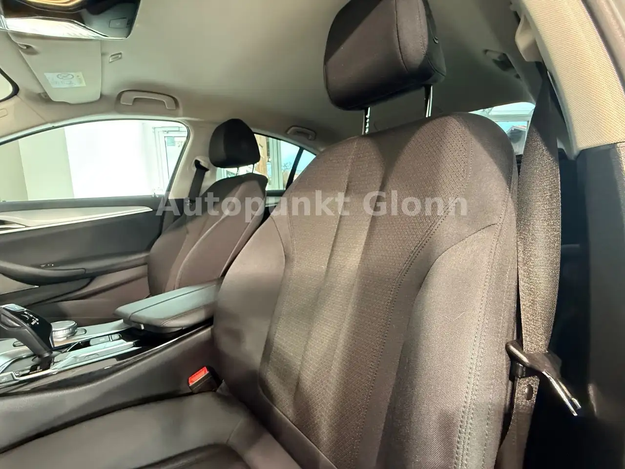 BMW 530 E - 184ch - 89 170KMS - CAMÉRA D'AIDE AU STATIONNEMENT - VOLANT EN CUIR