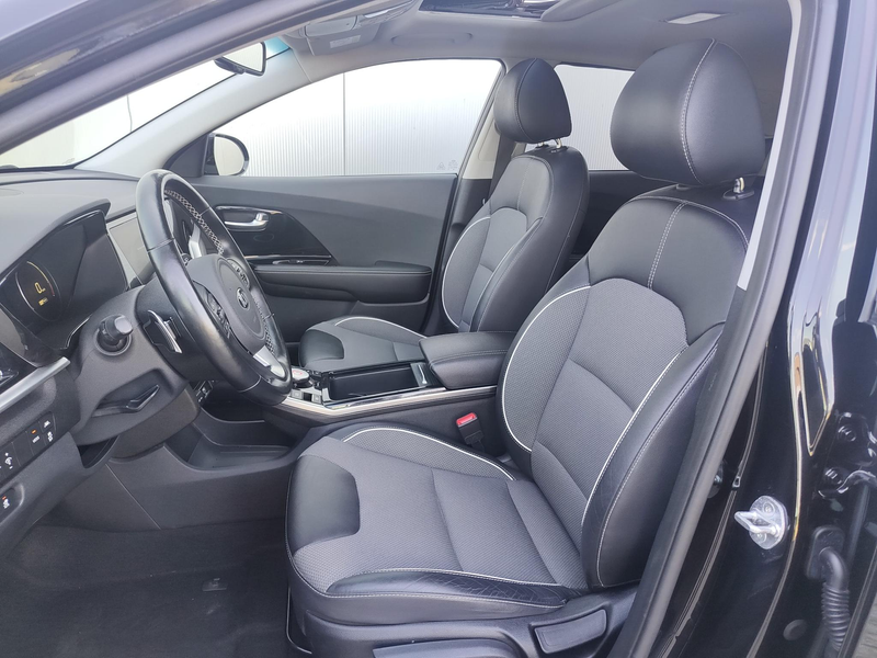 Kia e-Niro DynamicPlusLine 64 kWh Schuifdak | Navigatie | Par — photo 6