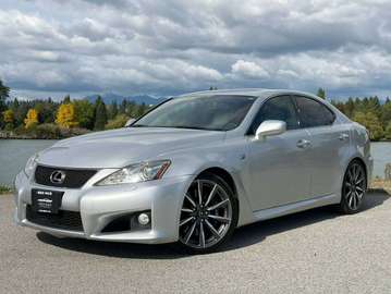 NA 5.0L V8 / Low Km / No Accident