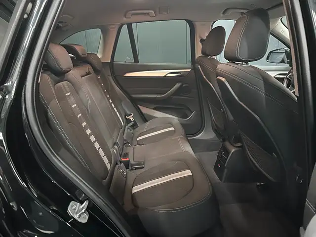 BMW X1 view 24