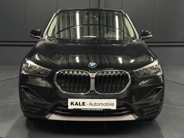 BMW X1 view 8