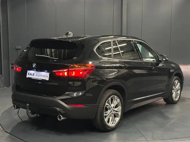BMW X1 view 5
