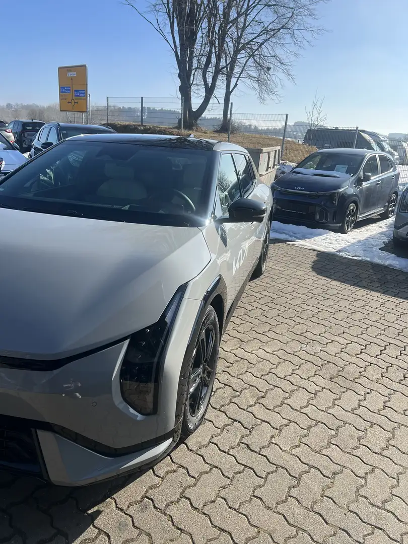 Kia EV4 150 kW GT-Line Grau - 2
